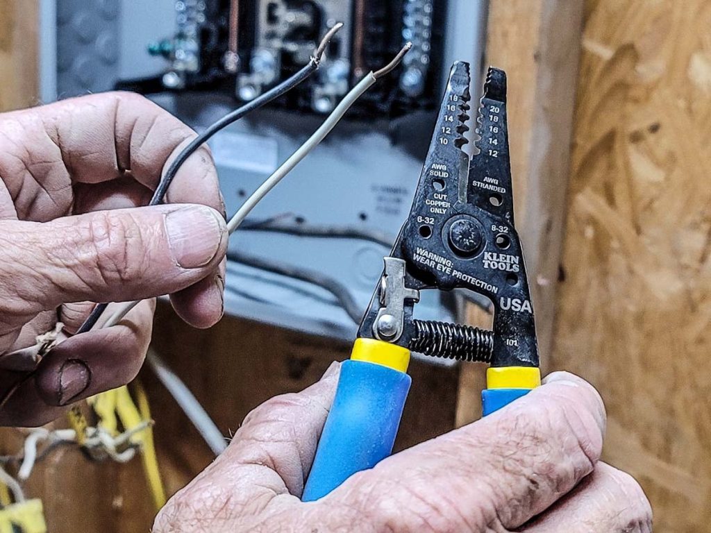 Wire Stripper چنگ چین و کف چین در طلا و جواهرسازی